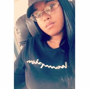 Meet your Posher, Aria